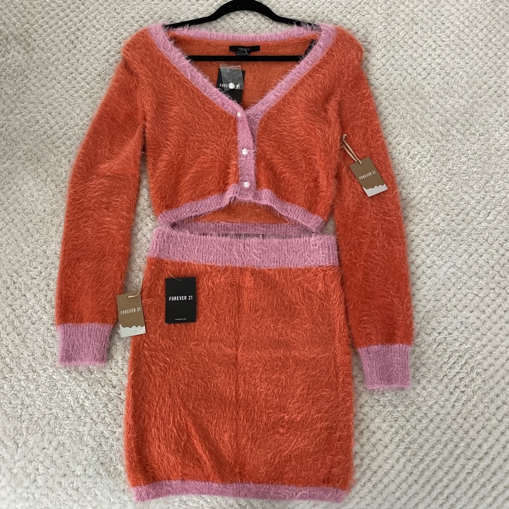 Brand new forever 21 set with cardigan and skirt!